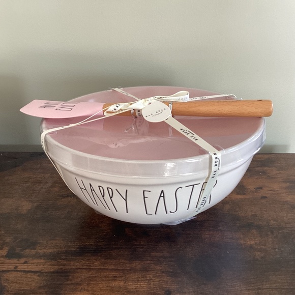 Rae Dunn Happy Easter mixing bowl - Picture 1 of 2